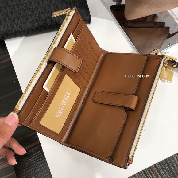 BUNDLE MICHAEL KORS Jet Set Large Vanilla MK Logo East West Xbody Phone Wallet - Picture 11 of 15